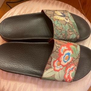 Gucci slides